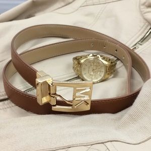 ♥️👜🌶NEW Michael Kors creamy gold reversible bell